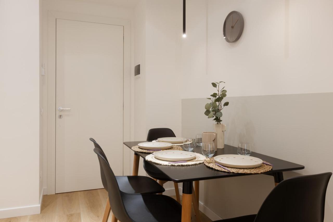 Trieste Timeless 2-Bedrooms Flat Kültér fotó