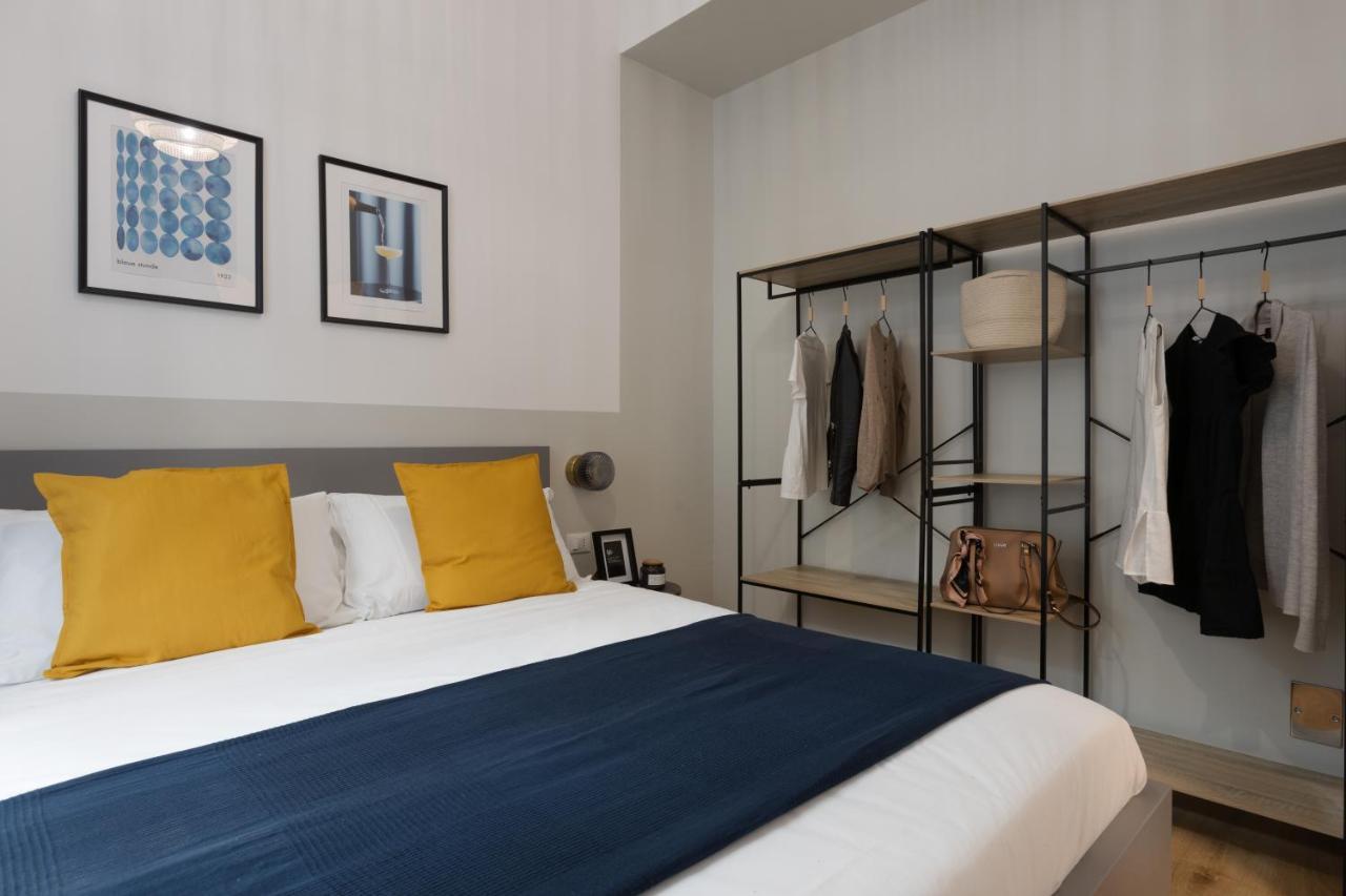 Trieste Timeless 2-Bedrooms Flat Kültér fotó