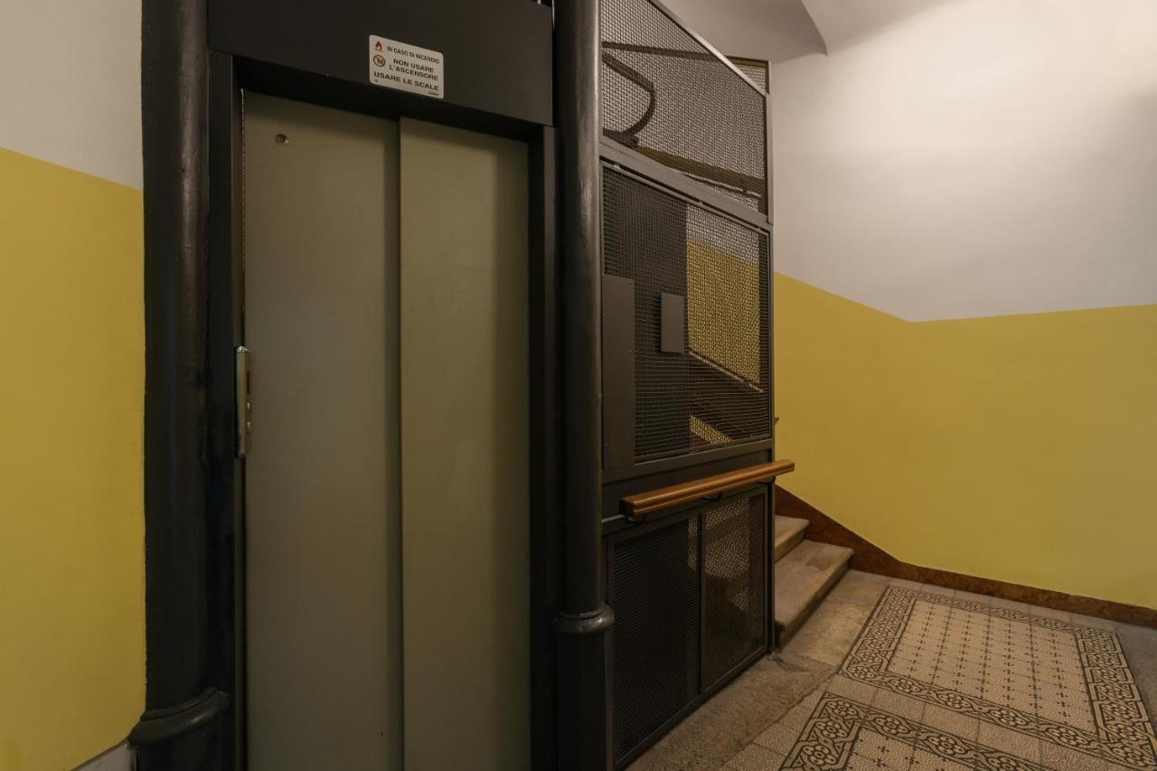 Trieste Timeless 2-Bedrooms Flat Kültér fotó